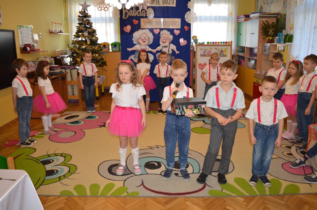Uroczystości z okazji Dnia Babci i Dziadka w naszym przedszkolu